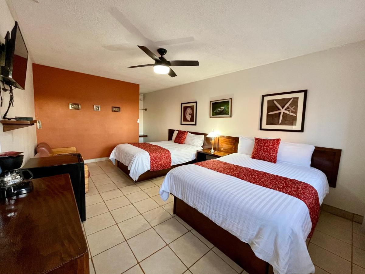 Hotel Los Caracoles Guerrero Negro المظهر الخارجي الصورة