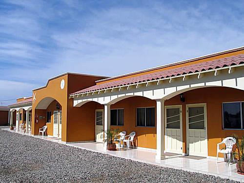 Hotel Los Caracoles Guerrero Negro المظهر الخارجي الصورة